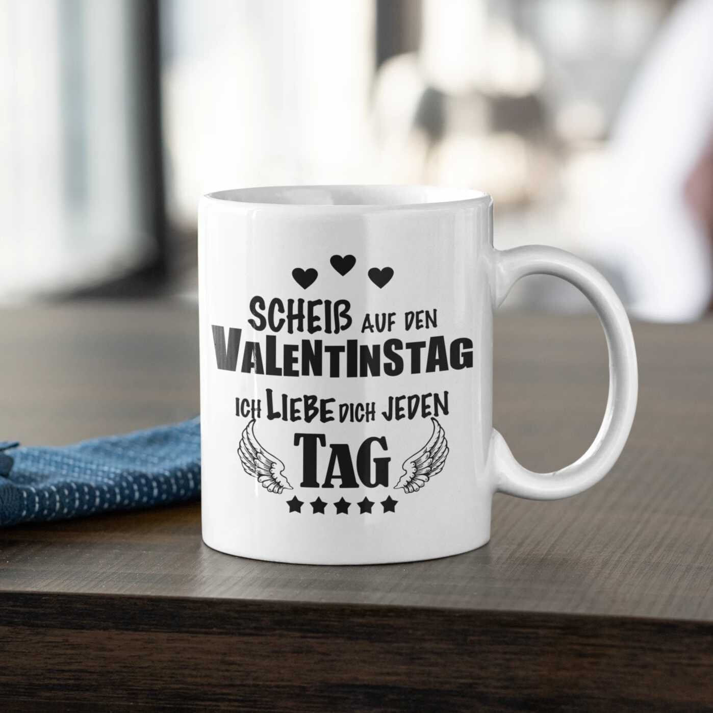 Tasse mit Spruch Hermsheide Tasse Scheiß auf den Valentinstag Geschenk für Männer Freund Partner Ehemann frech Valentinstags Geschenk