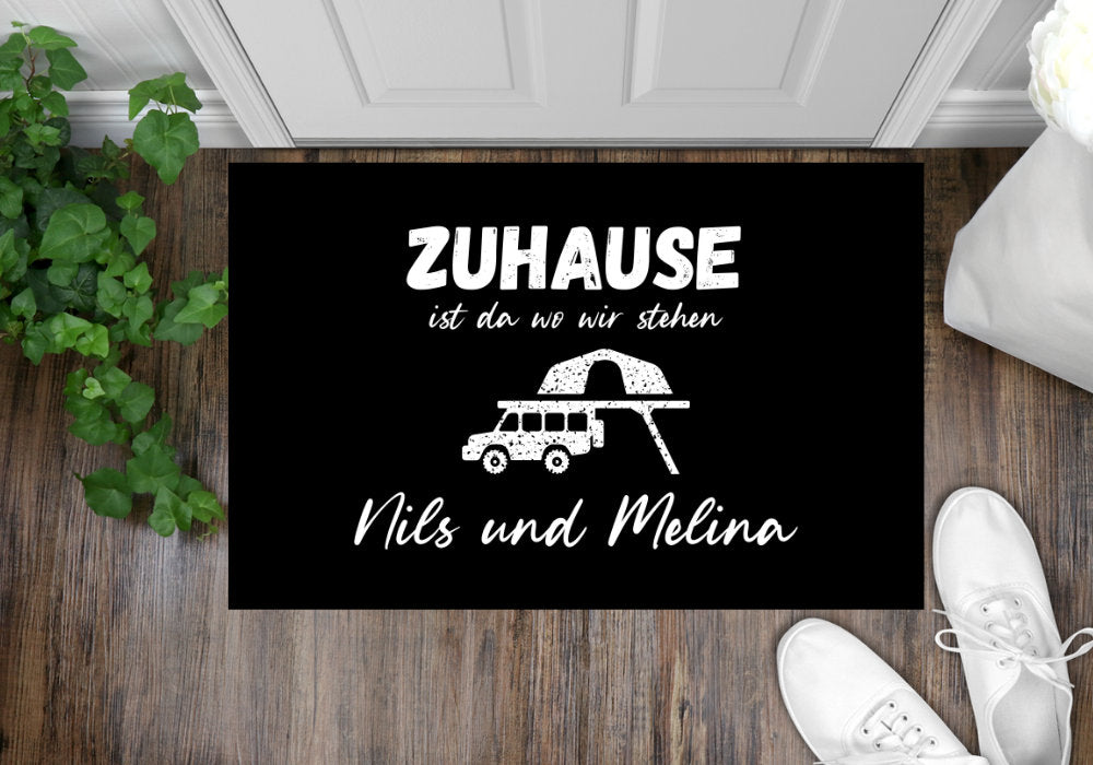 Fußmatte Camping Dachzelt Klassik 6 zuhause ist wo wir stehen personalisierbar mit Wunschname