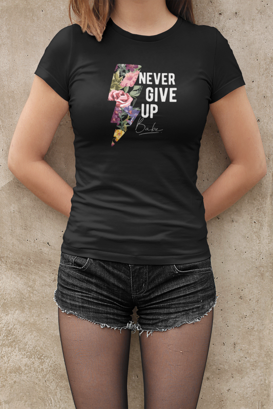 Damen T-Shirt schwarz Blumen Never give Up modisch Kunst Boho mode Fashion Art