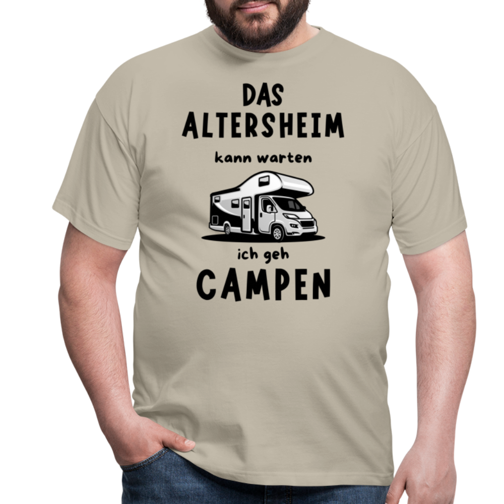 Männer T-Shirt Altersheim kann warten Wohnmobil Rentner Ruhestand - Sandbeige