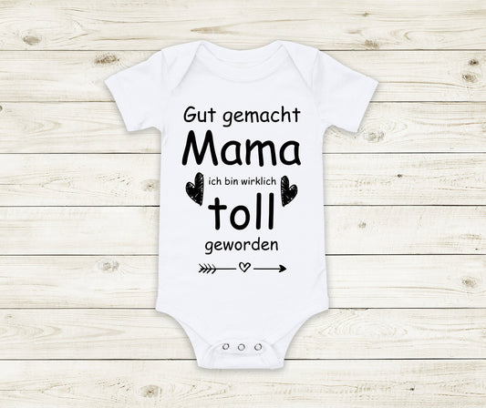 Baby Geschenk Babybody Baby Body Strampler Mama ich bin toll geworden kurzarm weiß Baumwolle lustig und frech Geschenk erster Muttertag