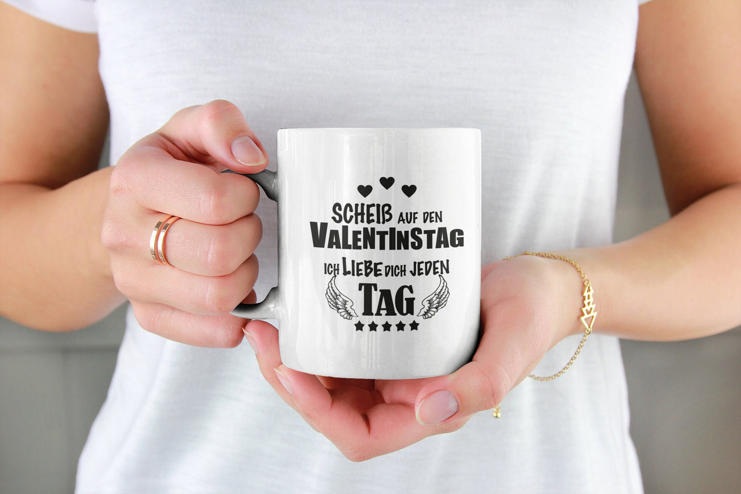 Tasse mit Spruch Scheiß auf Valentinstag  - Tasse Valentinstagsgeschenk für Männer Frauen Freund