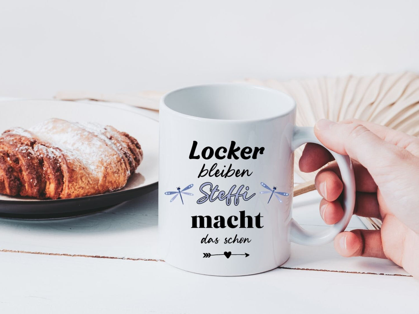 Tasse personalisiert - Locker bleiben Name macht das schon Libellen - Kollegin Geschenk beste Freundin